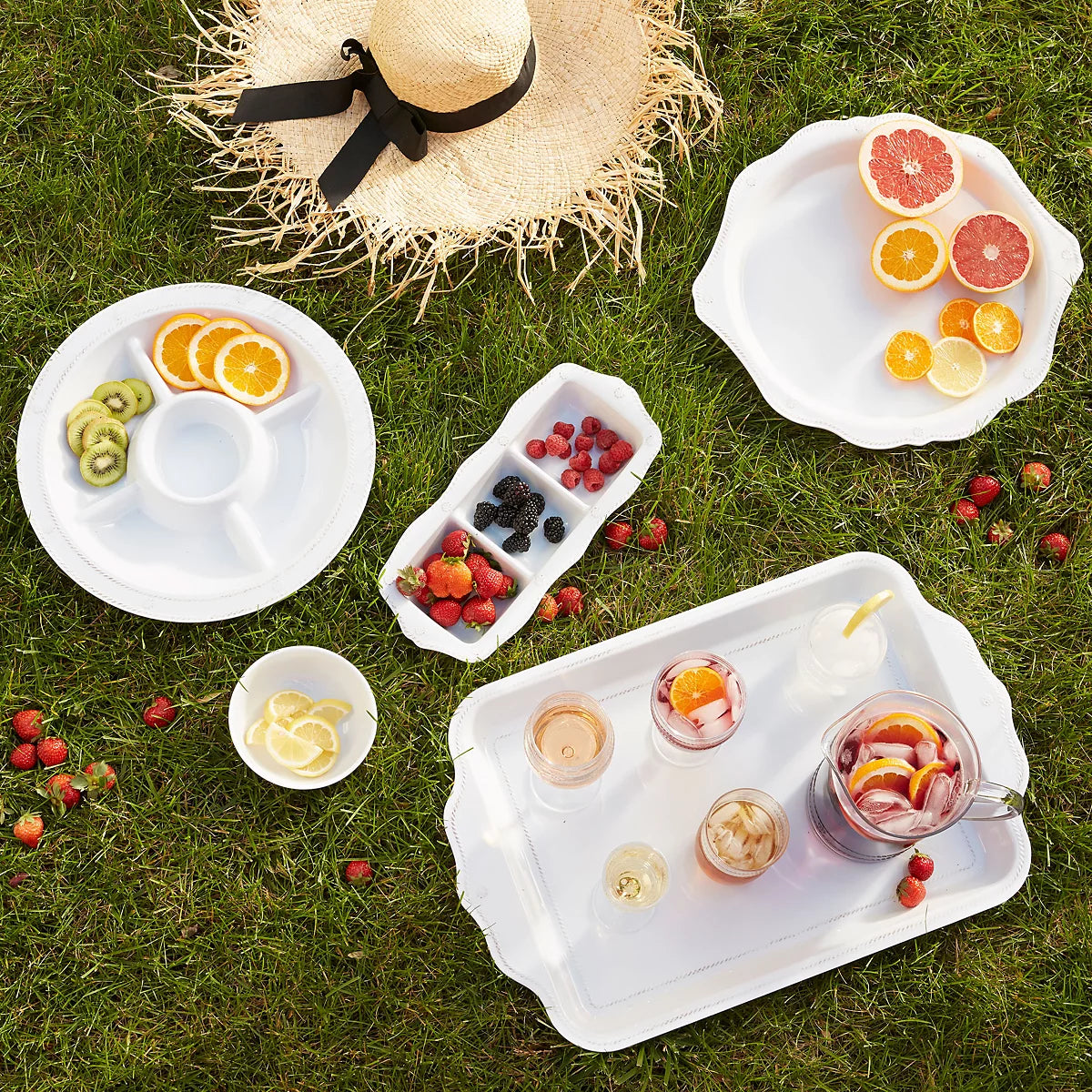 Juliska Berry & Thread Melamine 24" Tray - White