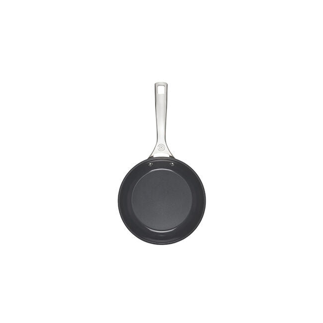 Le Creuset Essential Non-stick Ceramic Fry Pan 8"