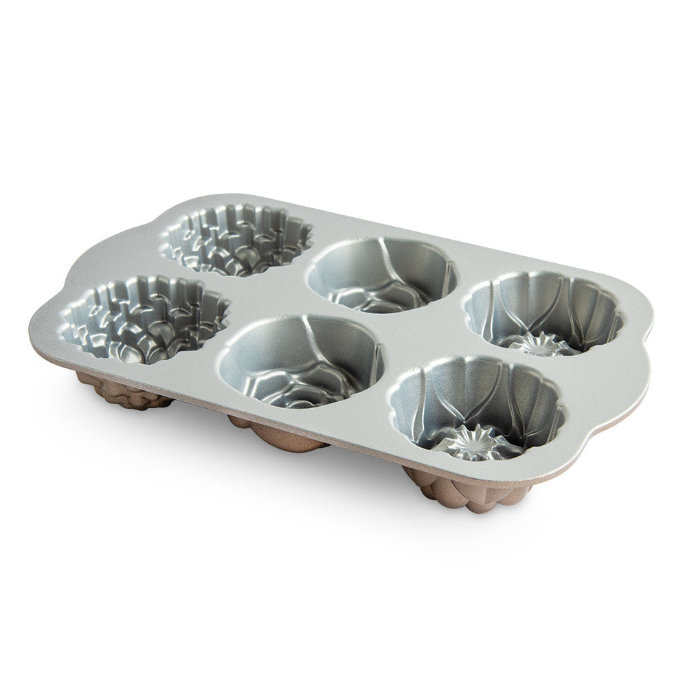 Nordic Ware Floral Cakelet Pan