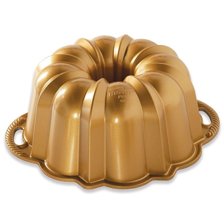 Nordic Ware Nonstick Cast Aluminum Anniversary Bundt Pan