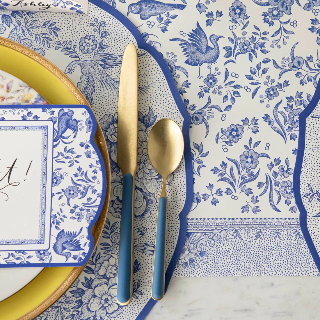 Die-cut Blue Asiatic Pheasants Paper Placemat