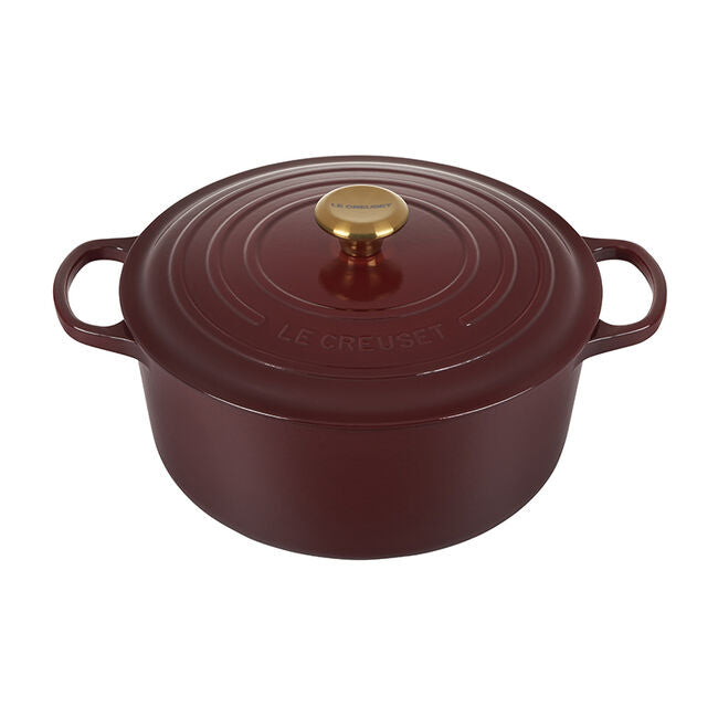 Le Creuset Signature Round Dutch Oven in Rhone  7.25 qt