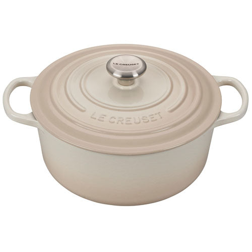 Le Creuset Signature Round Dutch Oven in Meringue 7.25 qt