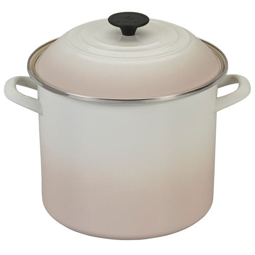 Le Creuset Stockpot in Meringue 8 qt