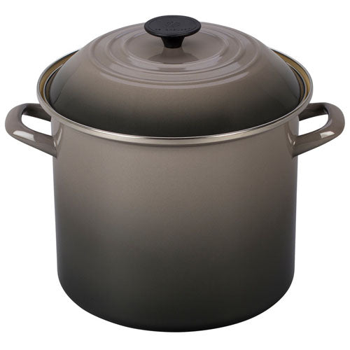 Le Creuset Stockpot in Oyster 8 qt