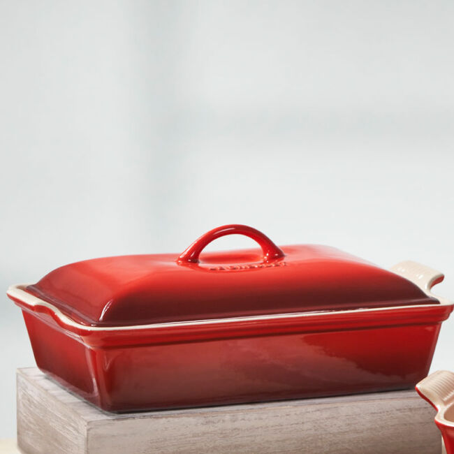 Le Creuset Heritage Rectangular Casserole in Cerise  4 qt