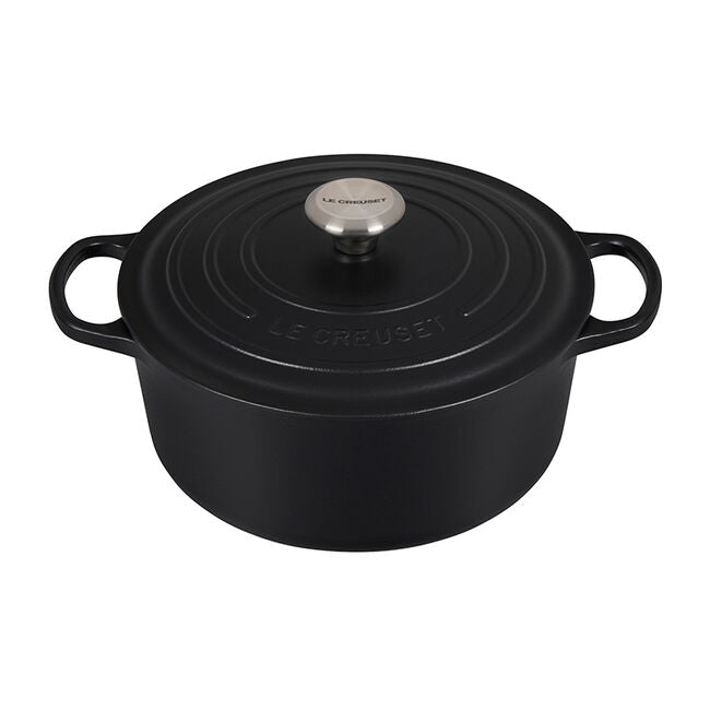 Le Creuset Signature Round Dutch Oven in Licorice 5.5 qt