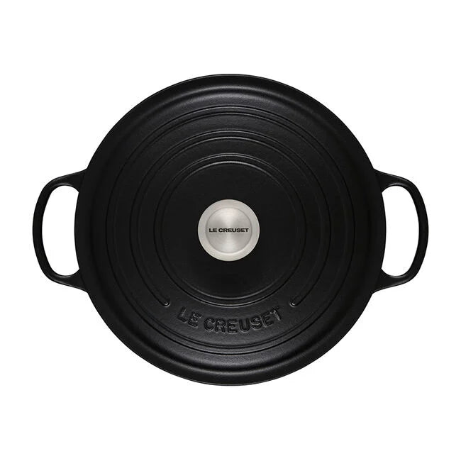 Le Creuset Signature Round Dutch Oven in Licorice 7.25 qt