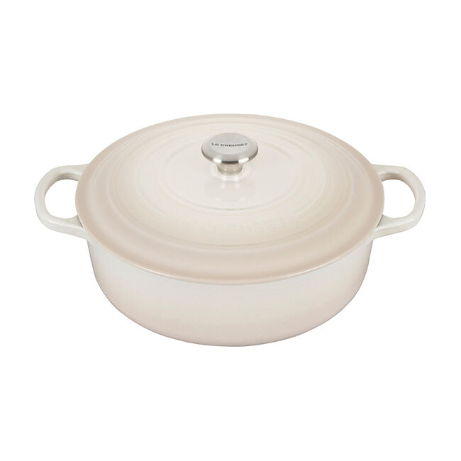 Le Creuset Signature Round Wide Oven in Meringue 6.75 qt