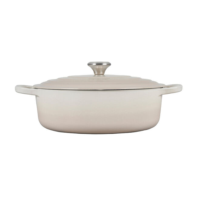 Le Creuset Signature Round Wide Oven in Meringue 6.75 qt