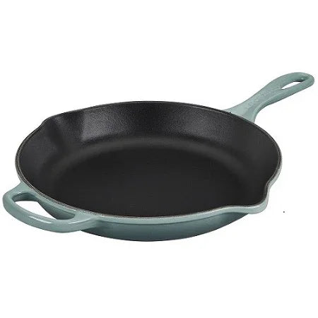 Le Creuset Signature Skillet Sea Salt 10.25"