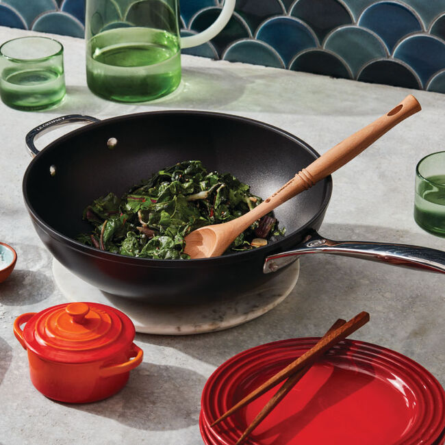 Le Creuset Toughened Non-stick PRO Stir-Fry Pan