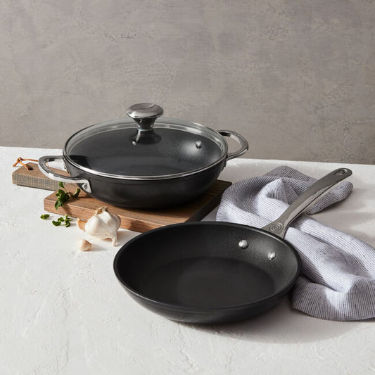 Le Creuset Toughened Non-stick PRO 3-Piece Cookware Set