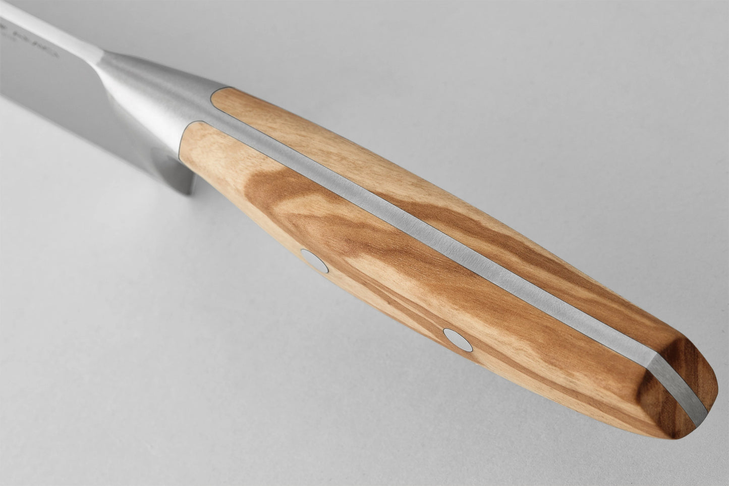 Wüsthof Amici Double-Serrated Bread Knife 9"