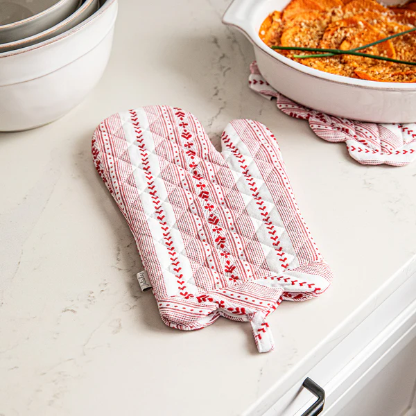 Juliska Villa Stripe Oven Mitt and Pot Holder Set/2pc - Ruby