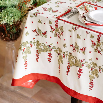 Couleur Nature Gooseberry French Tablecloth 59"59"