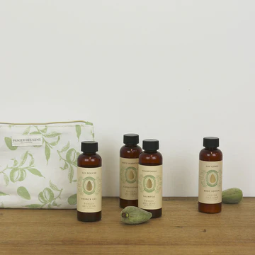 Panier Des Sens Body care travel set - Soothing Almond