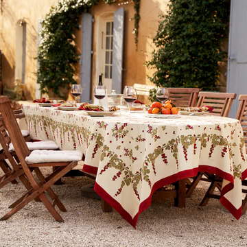 Couleur Nature Gooseberry French Tablecloth 59"59"