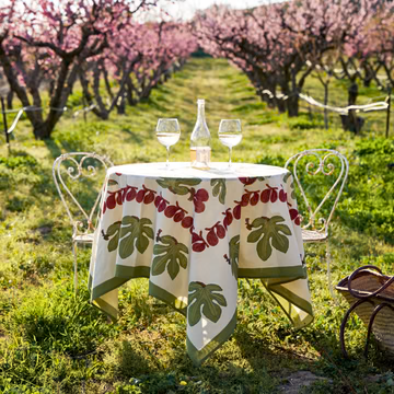 Couleur Nature French Tablecloth Fig Red & Green 71 x 106