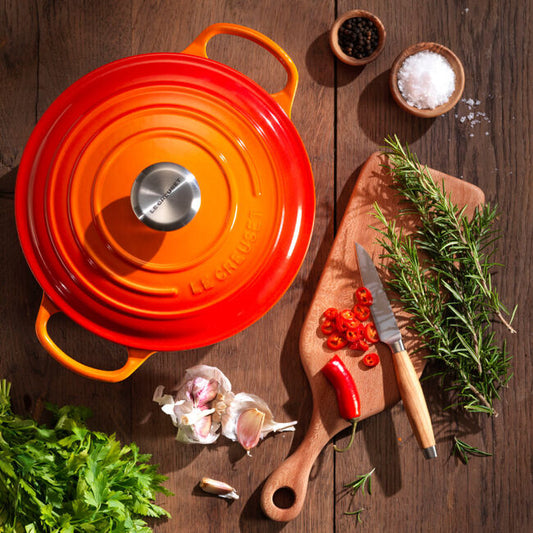 Le Creuset: The Cookware We Love (Hands On)