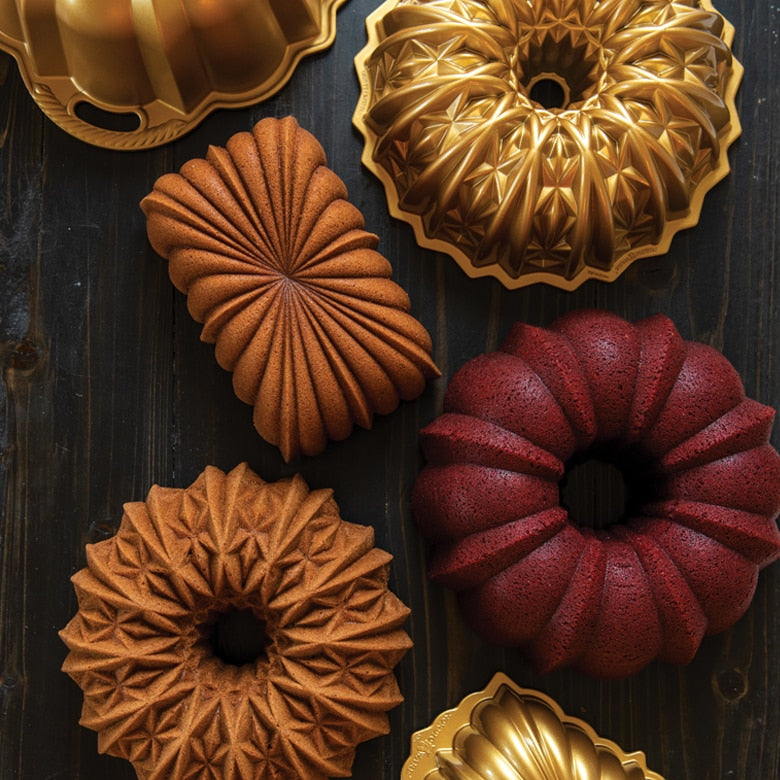 Nordic Ware Cut Crystal Bundt