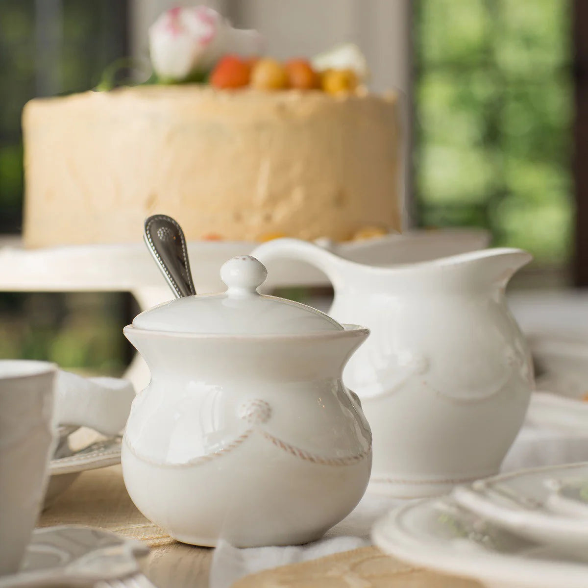 Juliska - Berry & Thread Whitewash Sugar Pot